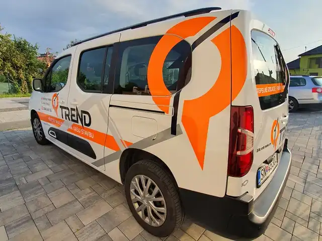 OSOBNÉ AUTÁ 3: ukážka 14